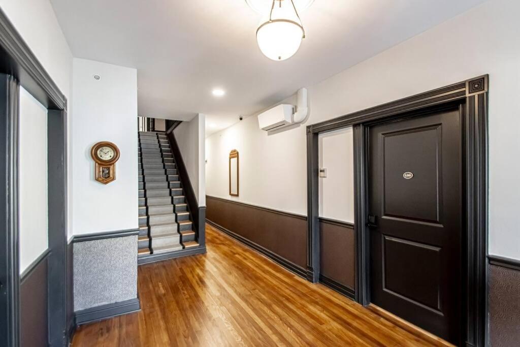 Steps To Bathhouses, Historic Studio, King Bed, Room # 101 Hot Springs Exterior photo